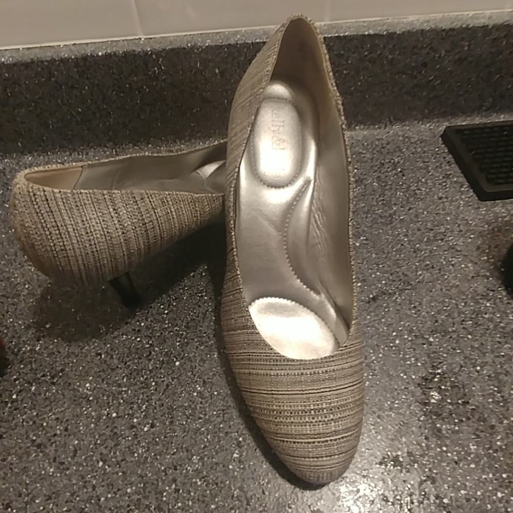 Grey Heels